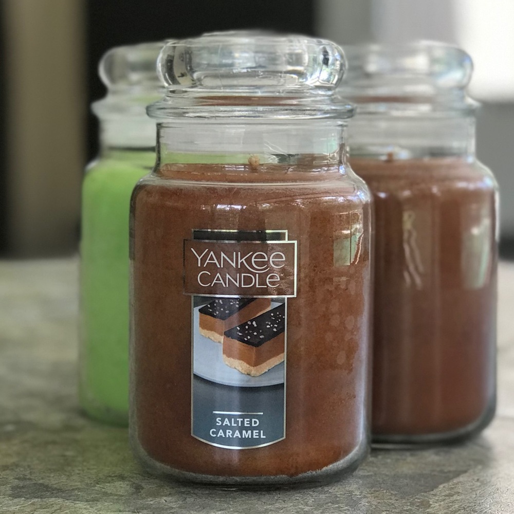 Yankee Candle Salted Caramel Lg 22oz Jar, New